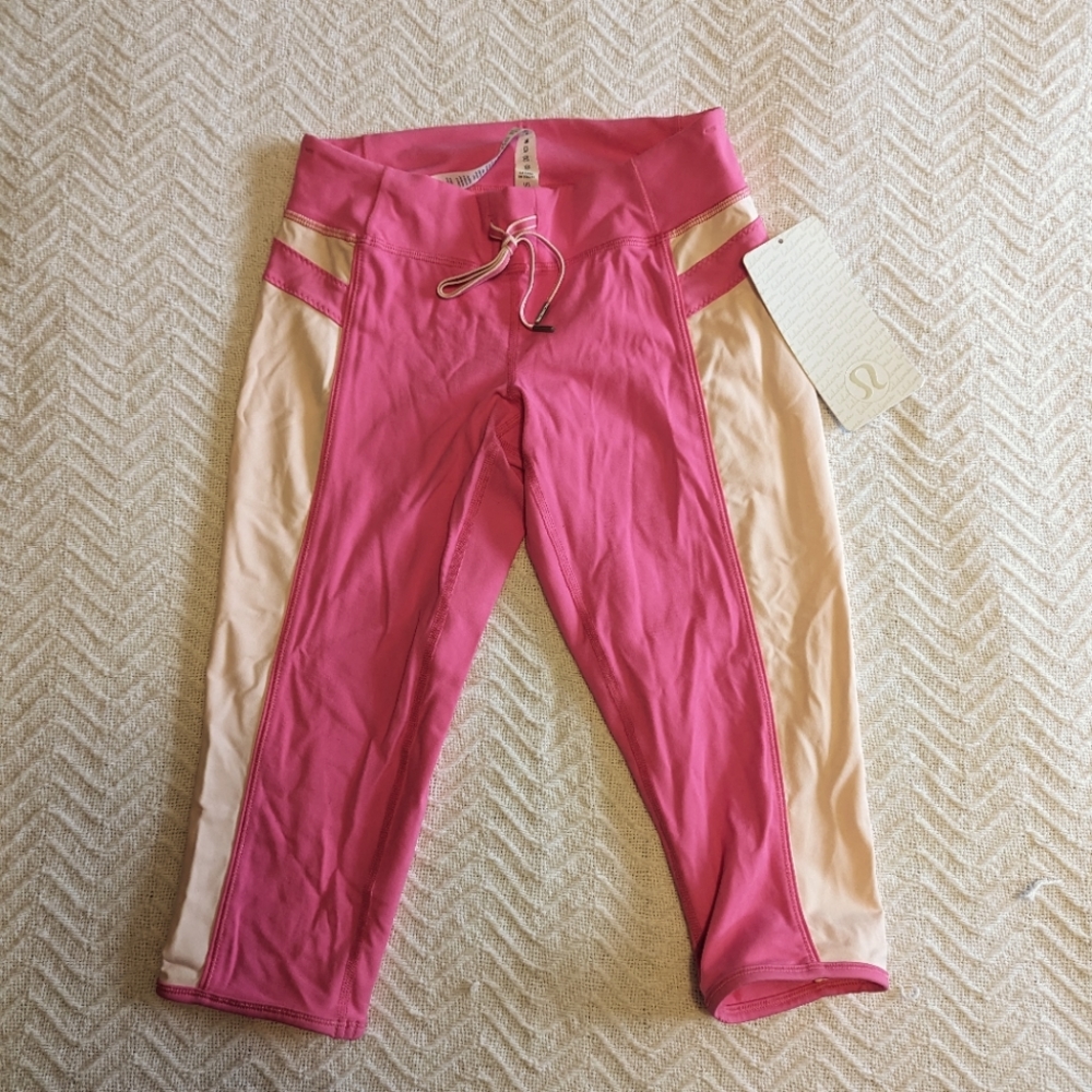 NWT Lululemon Heat it Up Crop Pinkalicious Parfait Pink SZ 6